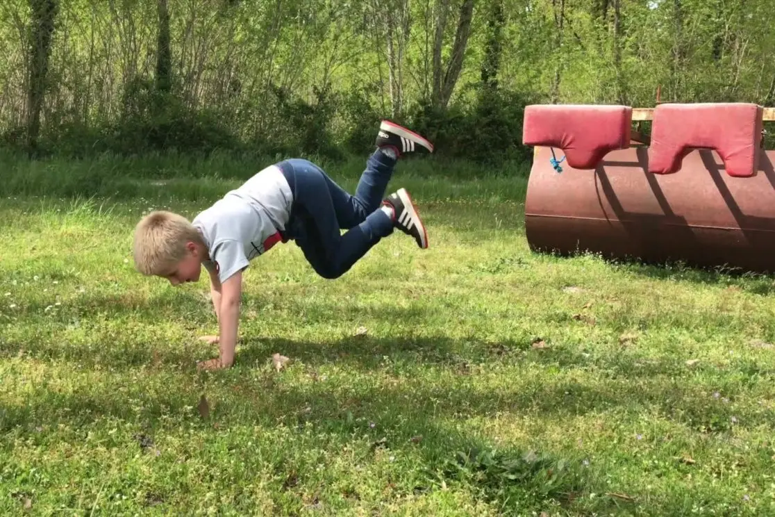 VOLTE - Pièce pour enfants en mal de démocratie