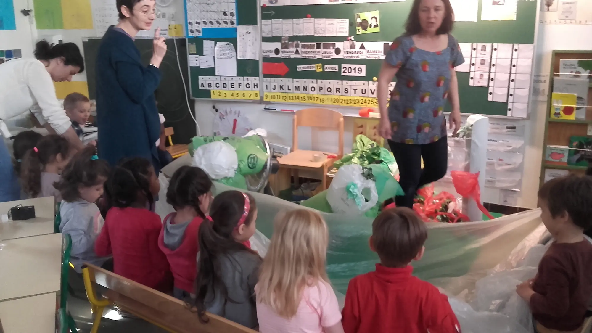 action culturelle : Qui s'y frotte ... s'y pique