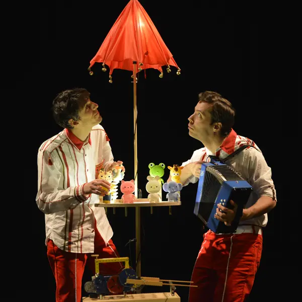 Image du spectacle Petit Orchestre de jouets de Pascal Ayerbe & cie