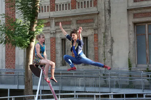 Image du spectacle Dans le sens contraire au sens du vent de Collectif Porte 27