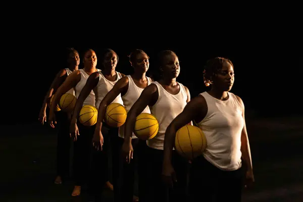 Image du spectacle Basketteuses de Bamako de Thomas Guérineau