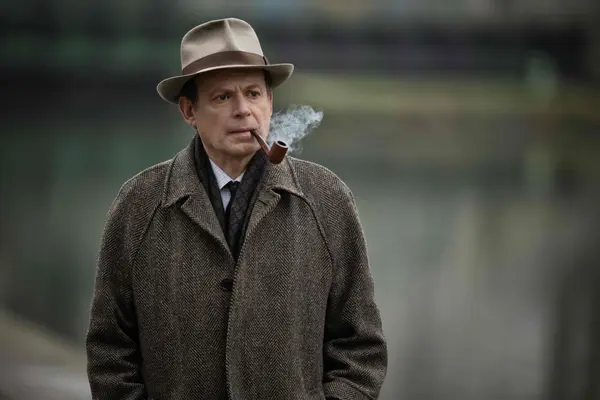 Image du spectacle Maigret et le mort amoureux de Film sous-titré sourds et malentendants