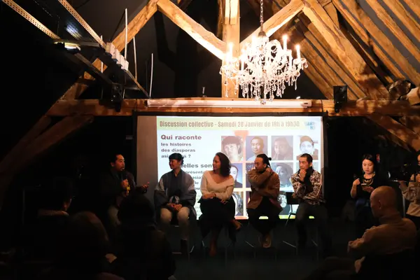 Image du spectacle Table ronde Banh Mi et Divé+ de par Banh Mi Media