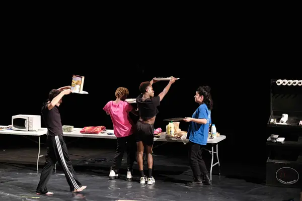 Image du spectacle Atelier théâtre  de autour du spectacle Plutôt Vomir que faillir