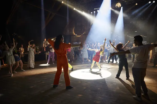 Image du spectacle Une soirée à la chocolaterie : Bal chorégraphique et dégustations culinaires de Ballet du Nord, Emmanuel Perrodin
