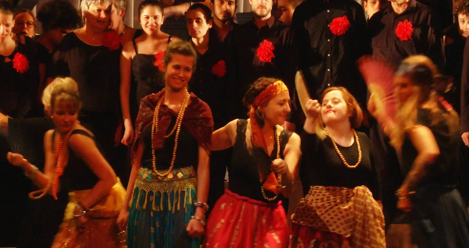 Image du spectacle J'aime bien chanter traviata de Bernard Bloch