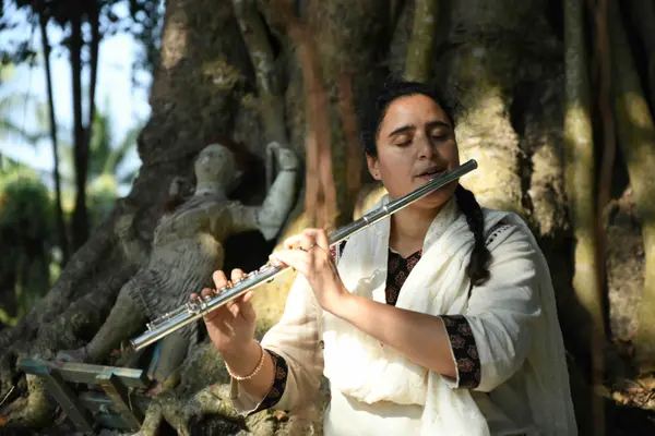 Naissam Jalal 