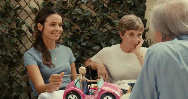Image du spectacle Une femme aujourd’hui de Film sous-titré sourds et malentendants