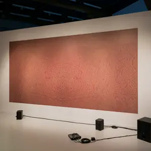 Image du spectacle Jeneen Frei Njootli de Knowledge Transferance III