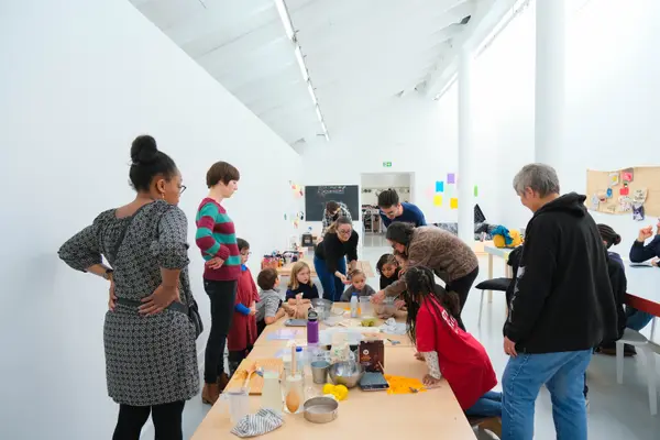 Image du spectacle Ateliers en famille de autour de l'exposition collective Tactical Specters