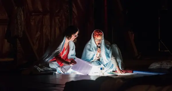 Catalina Insignares & Carolina Mendonça, useless land – Terrain de l’inutile, 2019, Ferme du Buisson 
