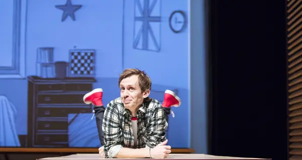 Image du spectacle Qui suis-je ? de Yann Dacosta / Compagnie Le Chat Foin