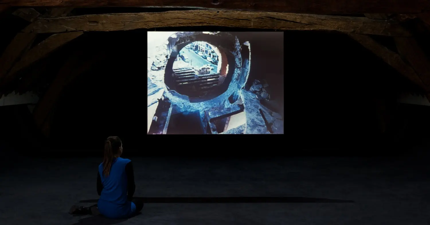 Gordon Matta-Clark, Conical Intersect, 1975, collection Centre Pompidou - MNAM-CCI / © Adagp – Paris – 2017, Ferme du Buisson