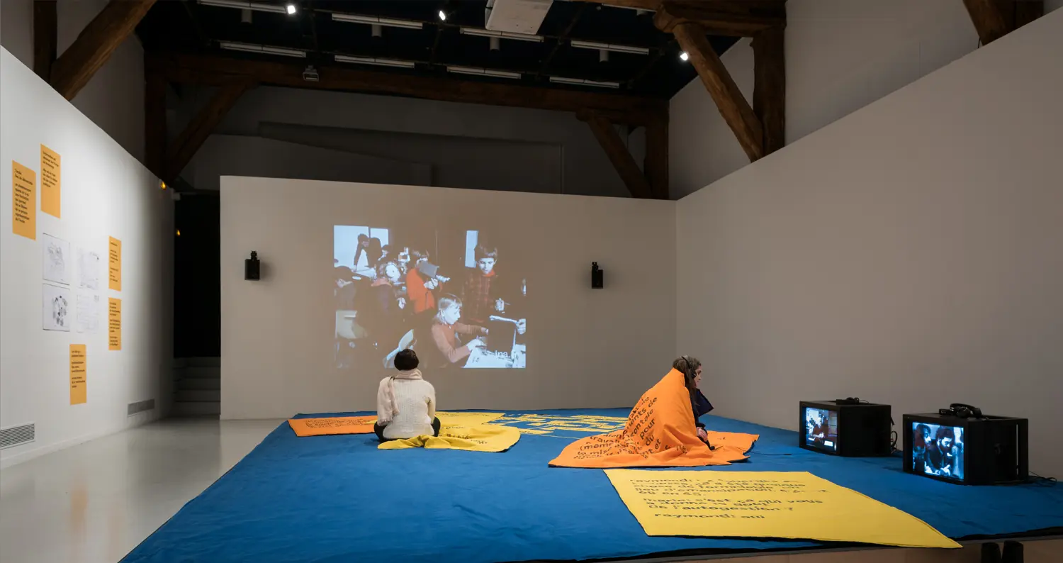 Marie Preston (avec le Lycée expérimental de Saint-Nazaire et François Deck), Le Quilt des Écoles, 2018 et Télés expérimentales (1971-1990), 2019, archives INA