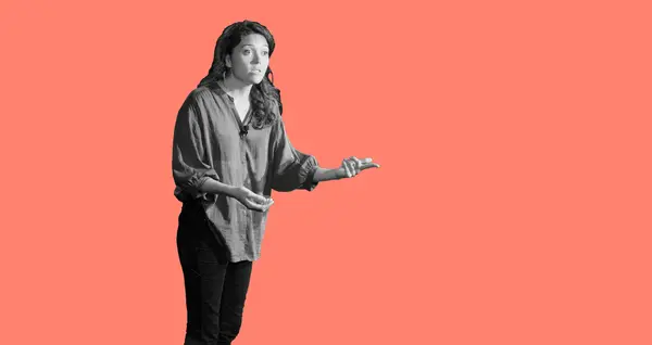Image du spectacle Dégage, on aménage ! Une autre histoire de la lutte des places de Pauline Ouvrard