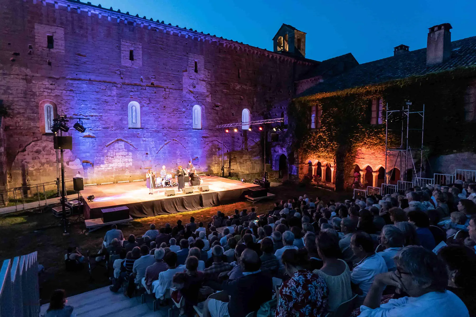 Festival Musiques sacrées, Musiques du Monde de l'abbaye de Sylvanès