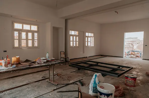 Qismi Al Ahla, école primaire dite avenue de la République – Kébili, transformation de l'espace, 2023.