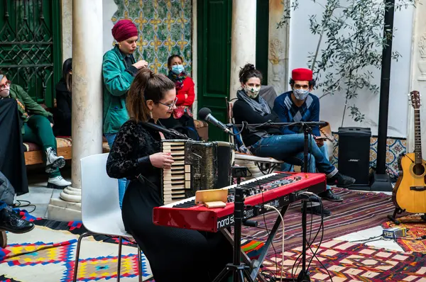 Résidence "Rébétiko-Maalouf" de Nidhal Yahyaoui, concert de sortie de la 1ère étape de résidence, Tunis - février 2021