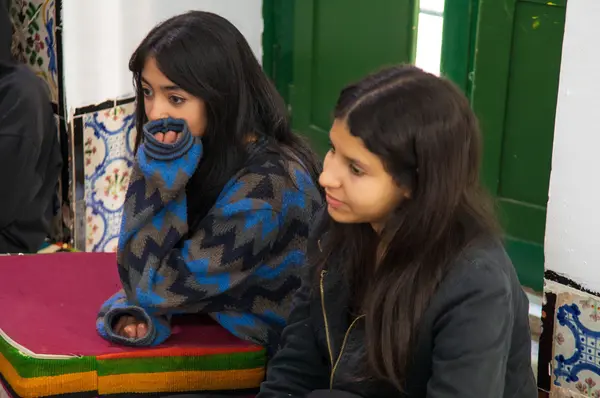Cinema workshop and film analysis with Sentiers-Massarib as part of the Winter Camp of the Art and Education programme at L'Art Rue, March 2023.