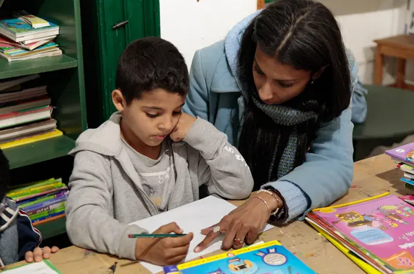 Soutien scolaire avec Rania Ben Dhafer à L"Art Rue, 2020, 2021 et 2023
