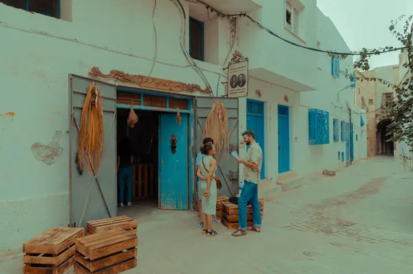Return de Michael Rakowitz, Dream projects, Festival Dream City 2023, Tunis
