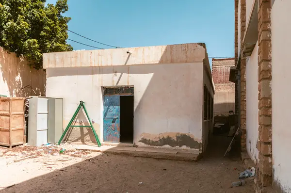 Qismi Al Ahla, école primaire dite avenue de la République – Kébili, 2022-2023
