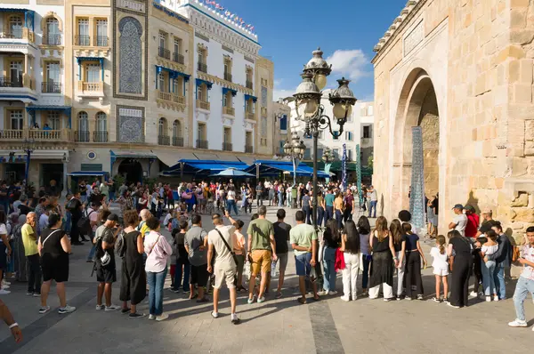 Gouâl in the City de Filipe Lourenço à Bab Bhar, Créations, Festival Dream City 2023, Tunis.
