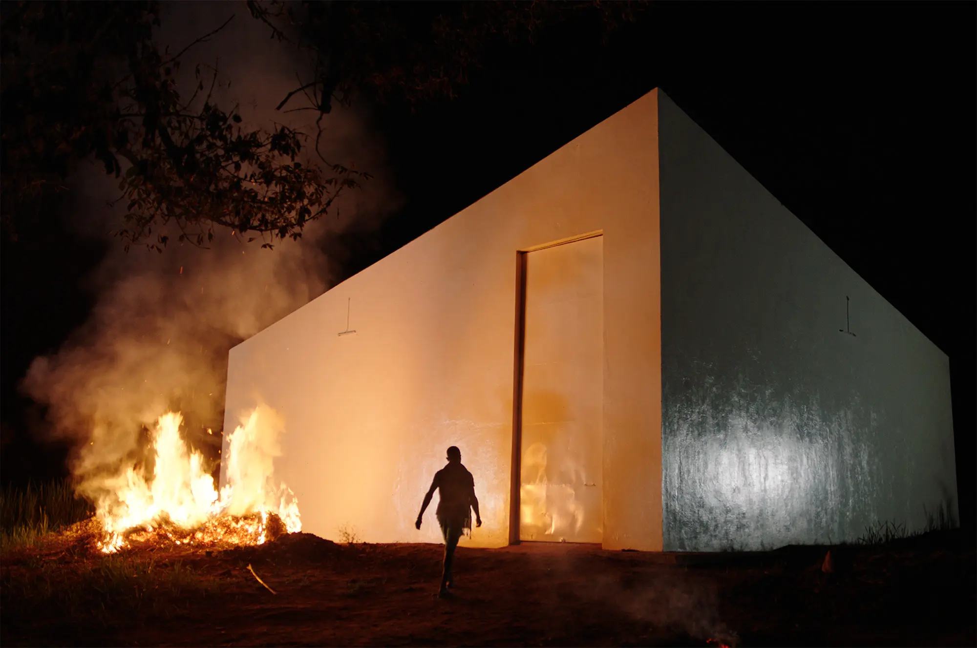 White Cube de Renzo Martens, CINE DREAM, Dream City 2022.
