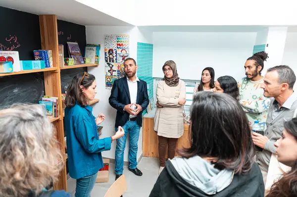 Formation à L'Art Rue des associations lauréates du programme Qismi Al ahla, novembre 2022.