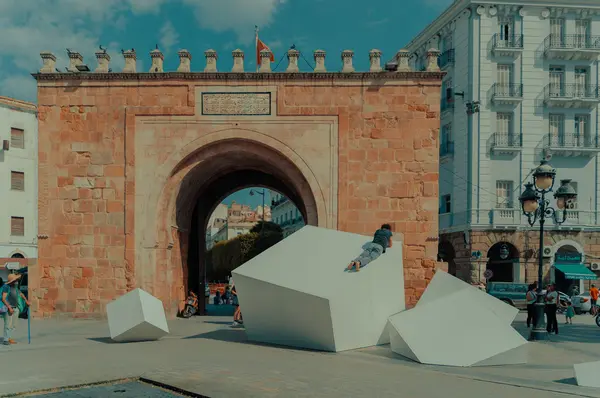 Floe par Jean Baptiste André, Dream guests, Festival Dream City, Tunis, 2023.