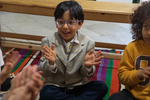 Musical awakening winter camp workshop by Sourour Tissaoui, L'Art Rue, march 2023.