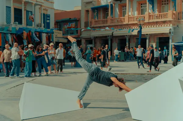 Floe par Jean Baptiste André, Dream guests, Festival Dream City, Tunis, 2023.