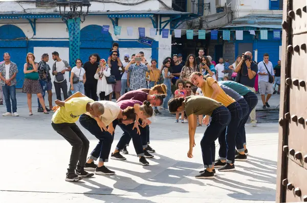Gouâl in the City de Filipe Lourenço à Bab Bhar, Créations, Festival Dream City 2023, Tunis.