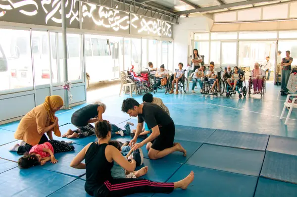 Résidence de danse d'Eric Minh Cuong Castaing à Tunis : inclusion et créativité  