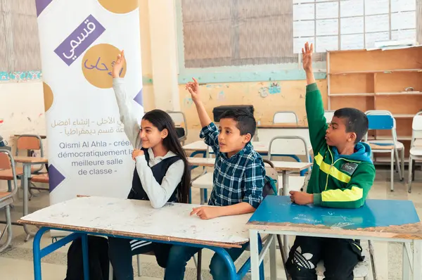 Qismi Al Ahla, école primaire dite avenue de la République – Kébili, jury des enfants, 2022-2023