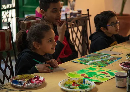 Atelier d’arts plastiques pour enfants et adolescents animé à L'Art Rue par Chawki Lahmar et Lilia Ben Romdhane, Art et Education, 2023.