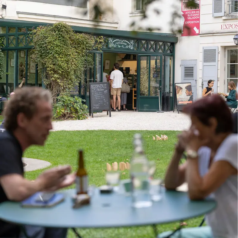 Le Café Renoir