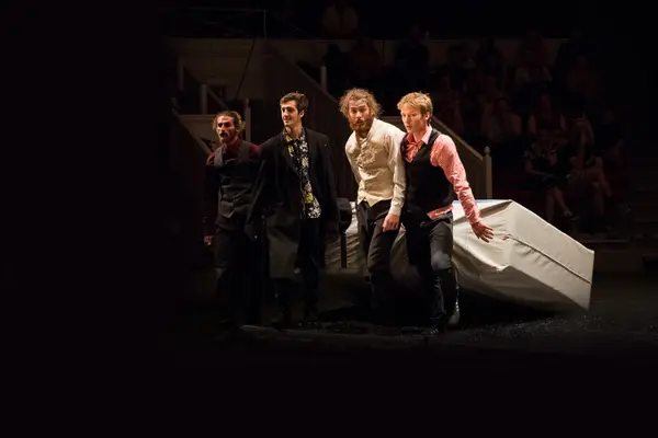 Précieuse - La Bête à Quatre / Photos © Patricia Hardy et Coline Petit