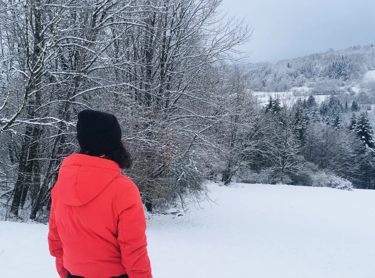 LA NEIGE EST BLANCHE