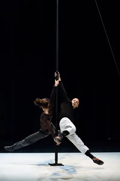Compagnie du chaos - milan_szypura_01