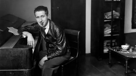 Bertolt Brecht