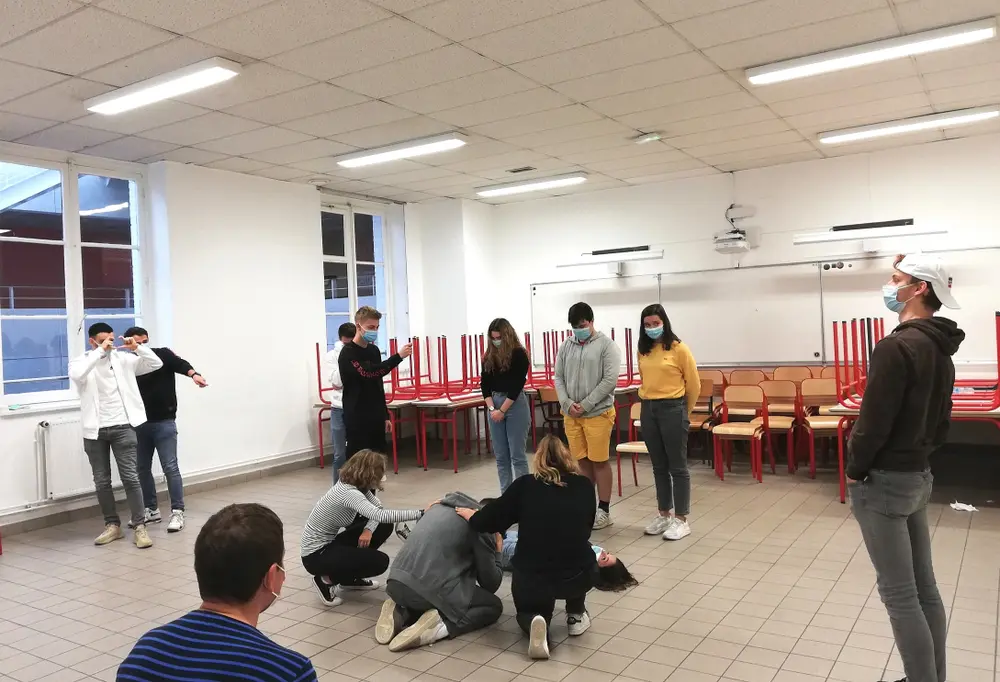 Section théâtre étude de JUNIA-ISEN