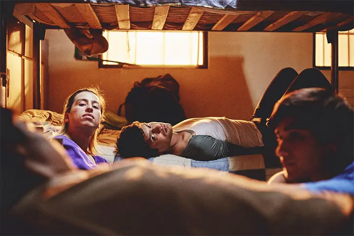 MIS HERMANOS SUEÑAN DESPIERTOS