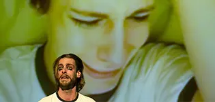 BUZZ